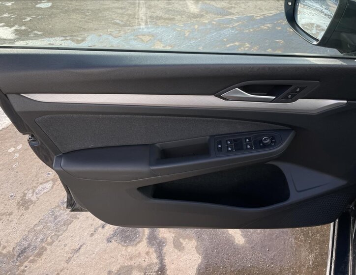 Volkswagen Golf Kombi 999,0 81 kw