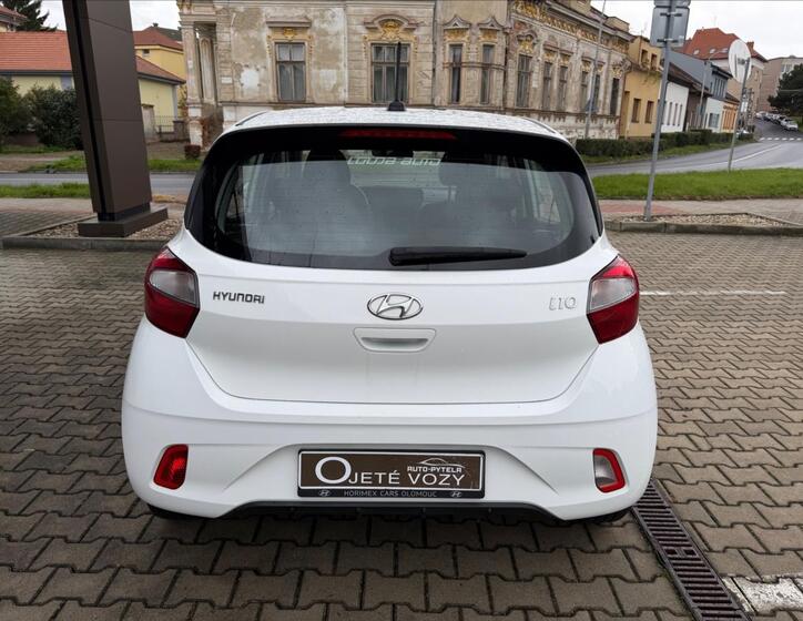 Hyundai i10 5