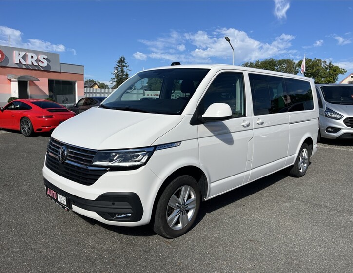 Volkswagen Caravelle 12