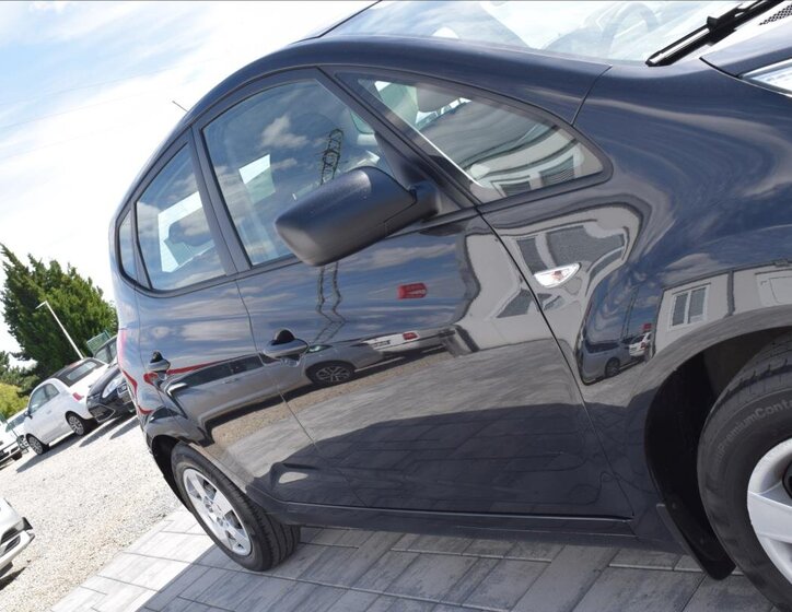 KIA Venga 9