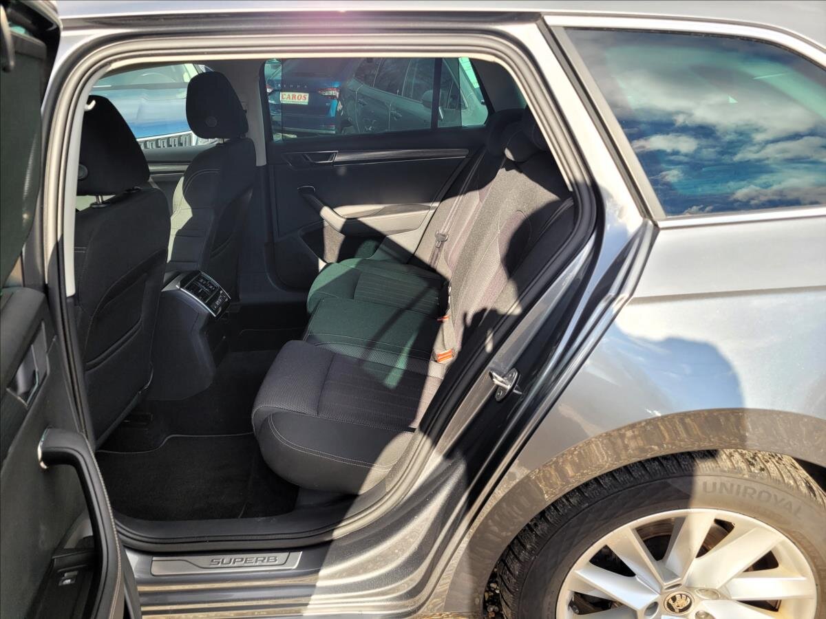 Škoda Superb Kombi 1,4 l 115 kw