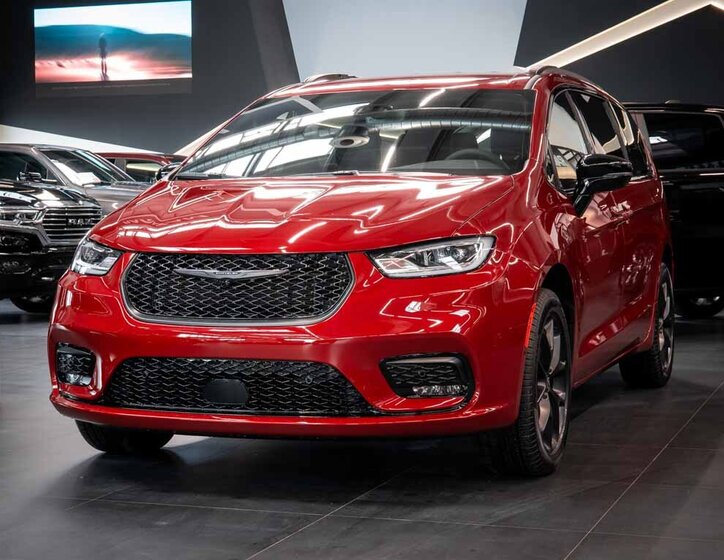 Chrysler Pacifica MPV 3,6 l 221 kw