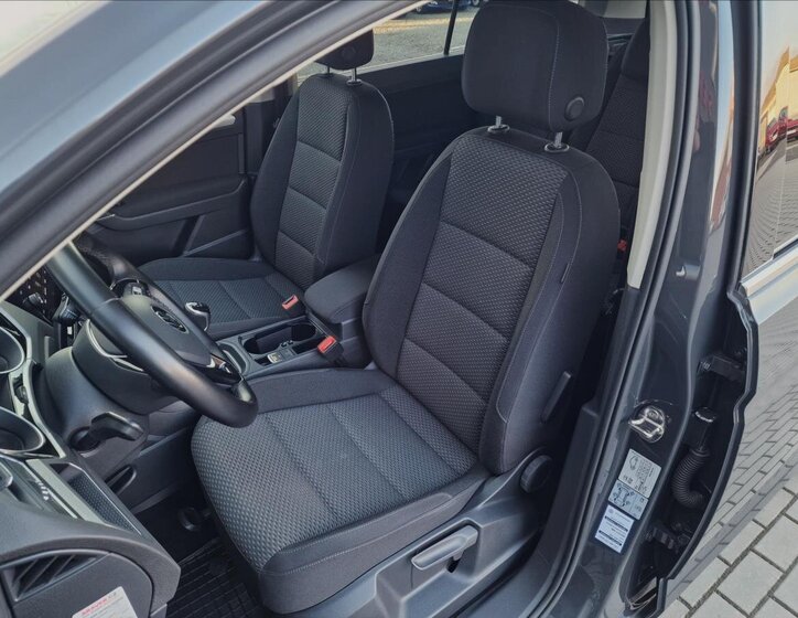 Volkswagen Touran Kombi 2,0 l 90 kw