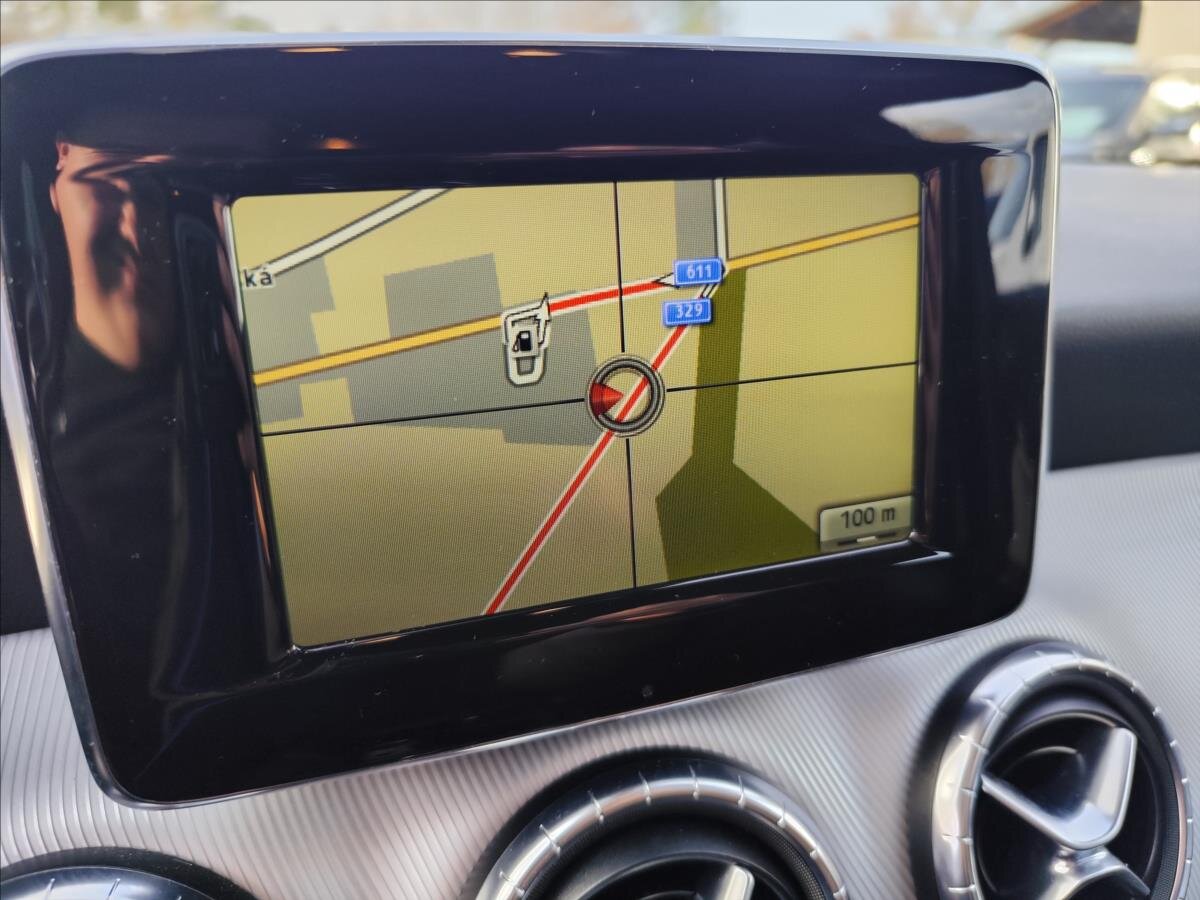 Mercedes-Benz CLA Sedan / Limuzína 1,6 l 115 kw