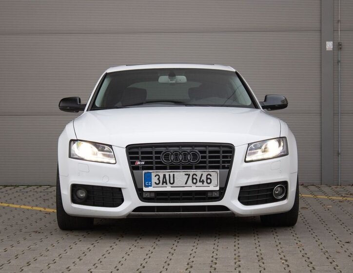 Audi S5 2