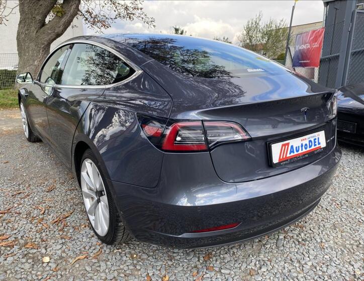 Tesla Model 3 3