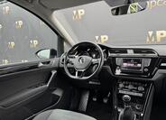 Volkswagen Touran 12