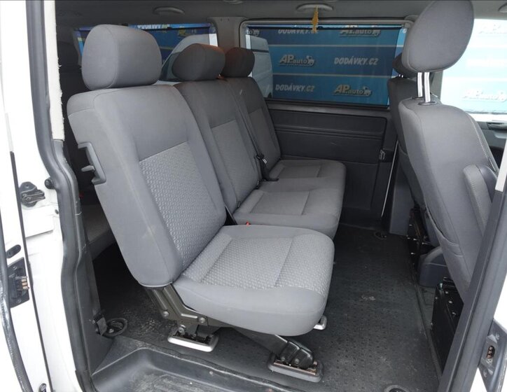 Volkswagen Caravelle Ostatní 2,0 l 132 kw