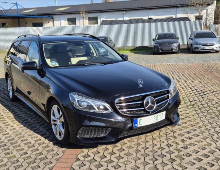 Mercedes-Benz Třídy E 2
