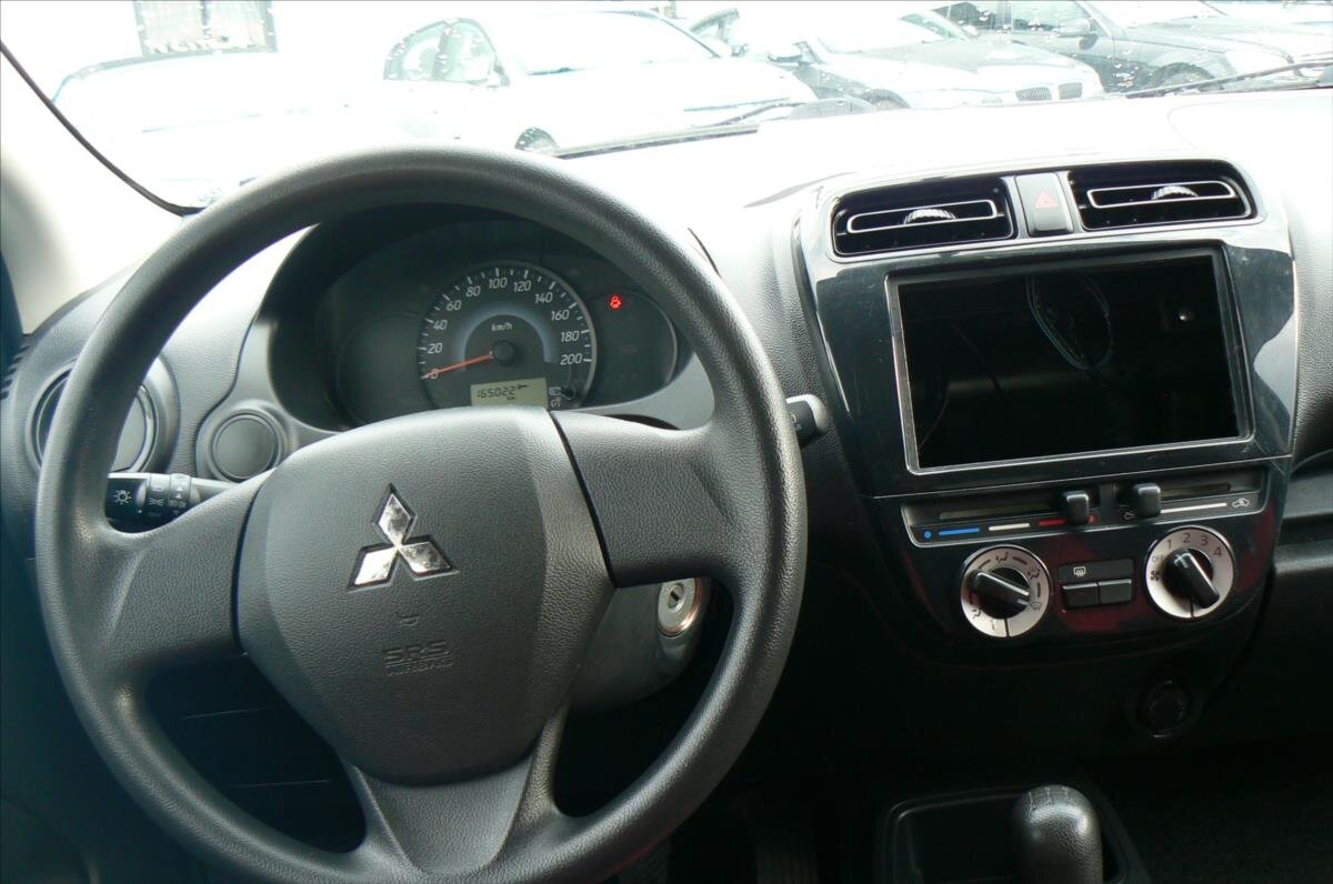 Mitsubishi Space Star Hatchback 999,0 52 kw