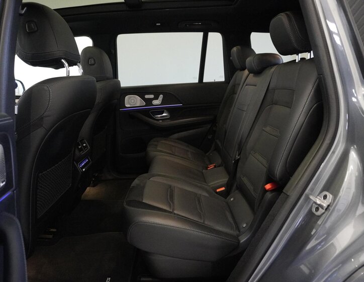 Mercedes-Benz GLS SUV / Terénní 4,0 l 450 kw