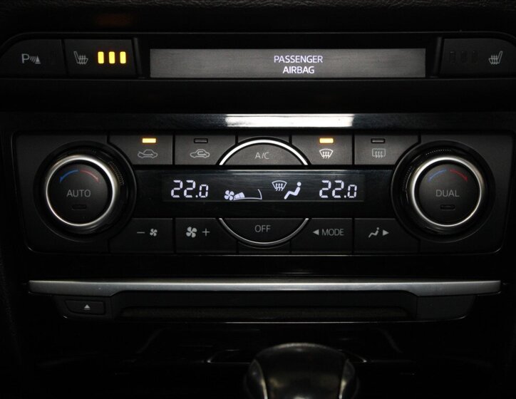 Mazda 6 Sedan / Limuzína 2,2 l 129 kw