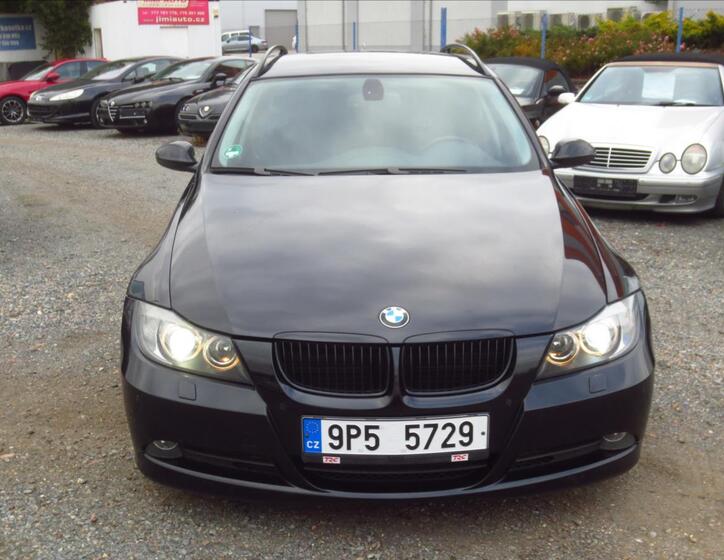BMW Řada 3 8
