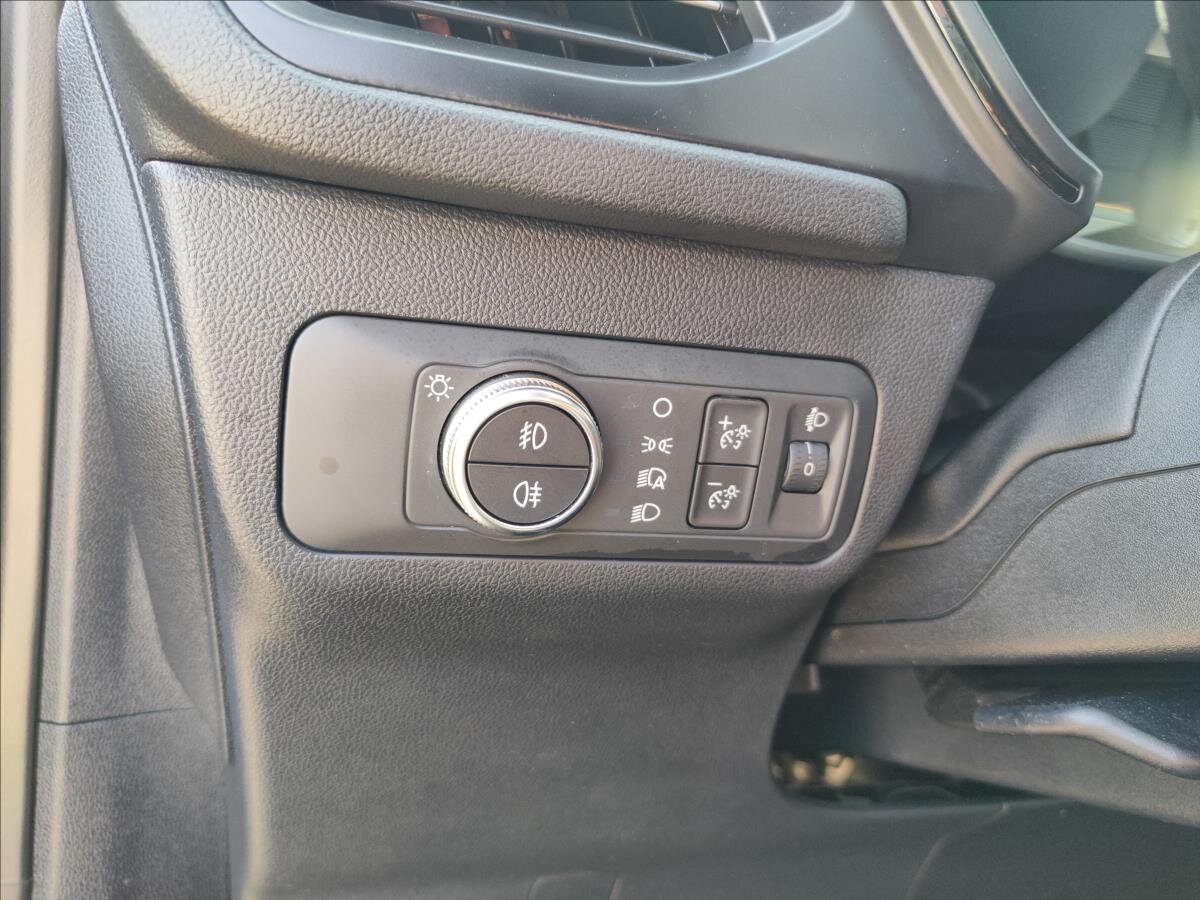 Ford Kuga SUV 1,5 l 110 kw