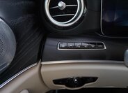 Mercedes-Benz Třídy E Sedan / Limuzína 4,0 l 450 kw