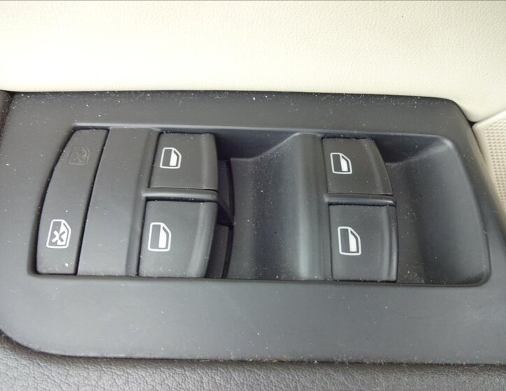 Audi A6 Allroad Kombi 3,0 l 176 kw