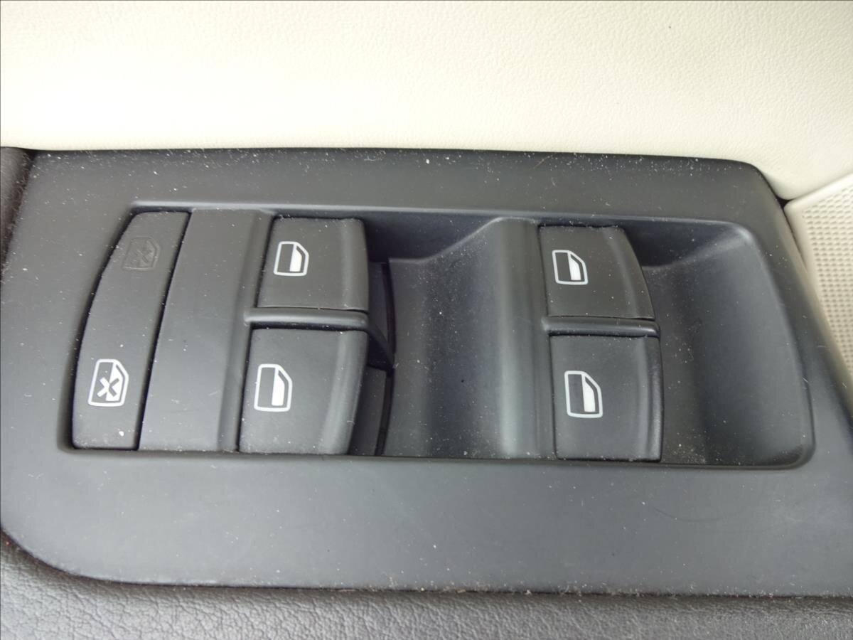 Audi A6 Allroad Kombi 3,0 l 176 kw