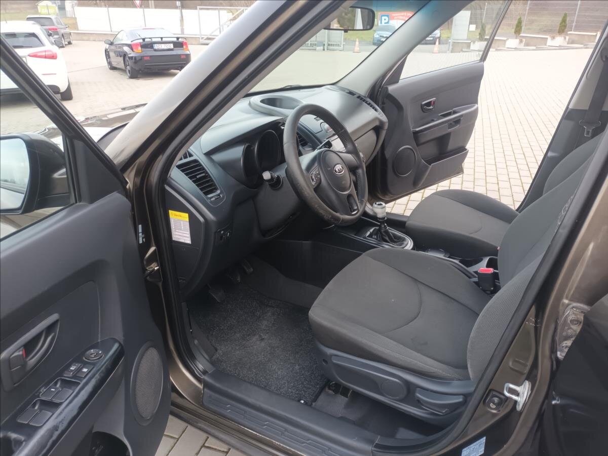 KIA Soul Hatchback 1,6 l 94 kw