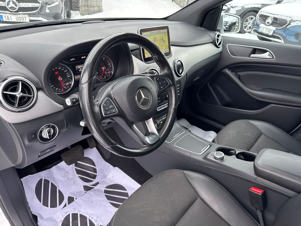 Mercedes-Benz Třídy B Hatchback 2,0 l 115 kw