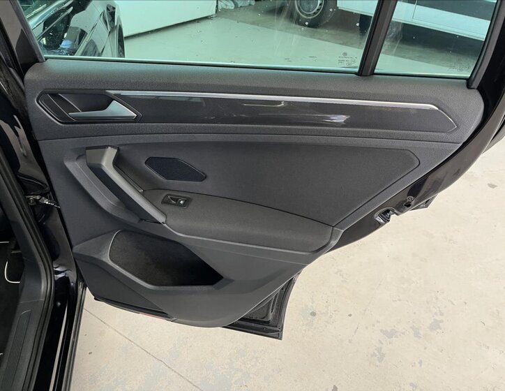 Volkswagen Tiguan SUV / Terénní 2,0 l 110 kw