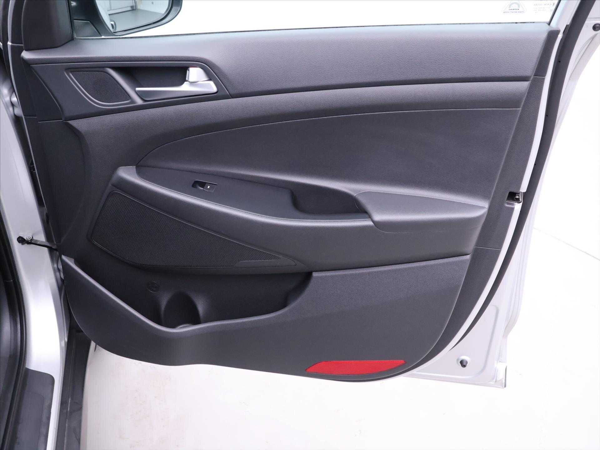 Hyundai Tucson SUV 2,0 l 100 kw