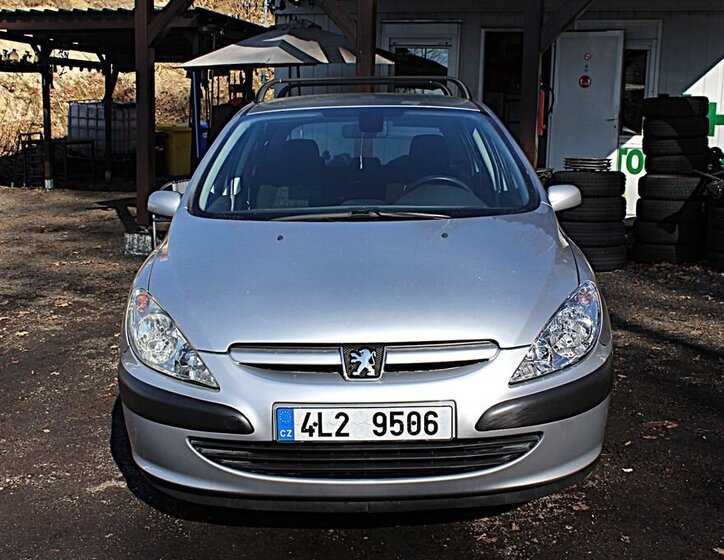 Peugeot 307 Hatchback 2,0 l 66 kw