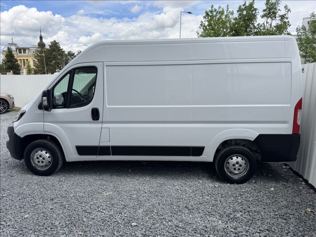Peugeot Boxer Skříň 2,2 l 103 kw