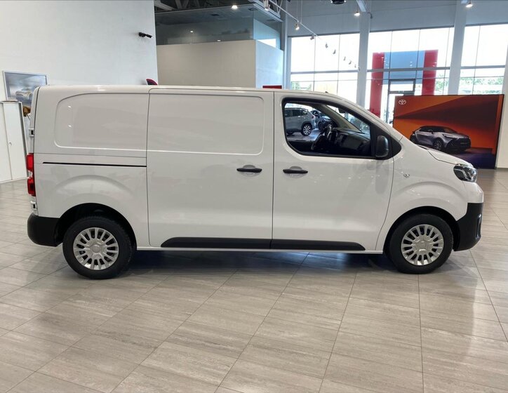 Toyota ProAce Skříň 2,0 l 106 kw