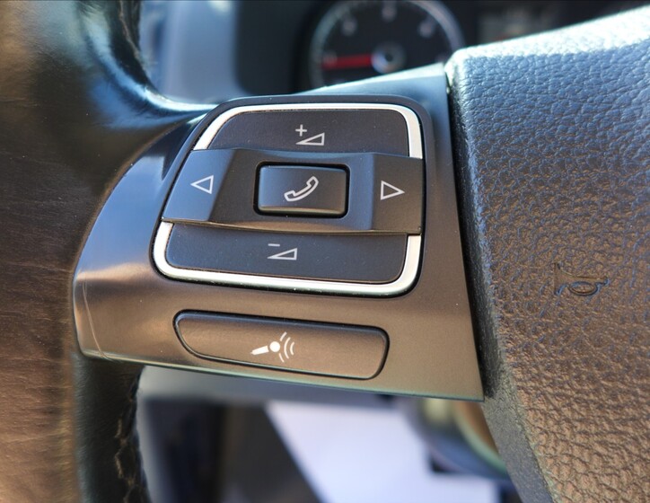 Volkswagen Touran 21