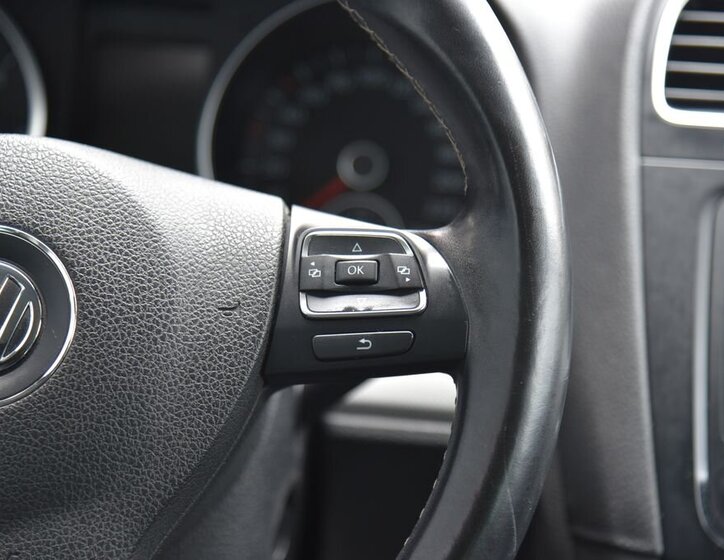 Volkswagen Golf Kombi 1,6 l 77 kw