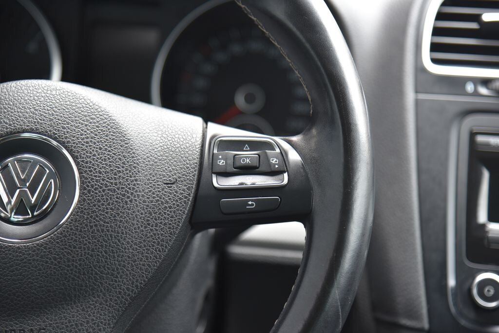 Volkswagen Golf Kombi 1,6 l 77 kw