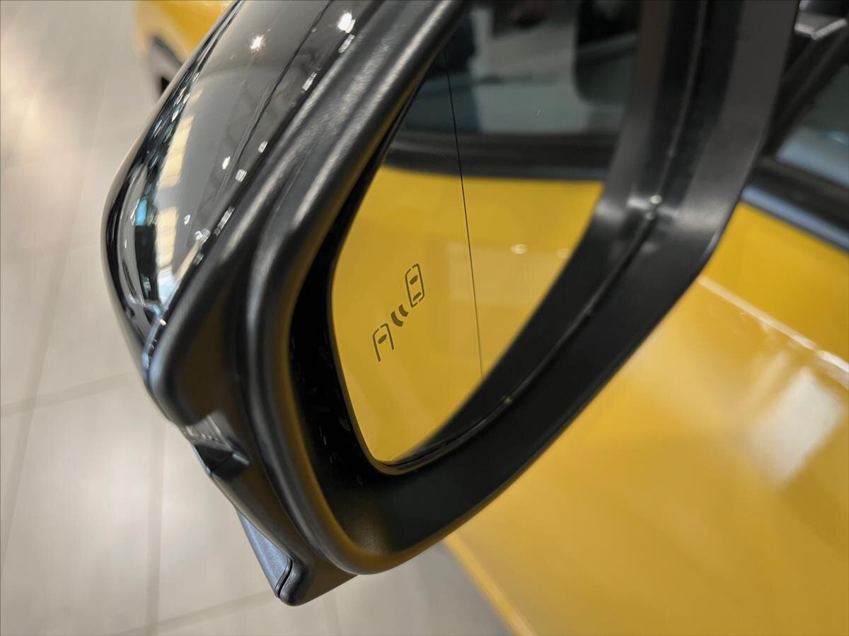 Toyota Prius Liftback 2,0 l 163 kw