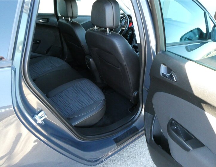 Opel Astra Kombi 1,4 l 103 kw