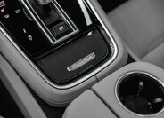 Porsche Panamera 11
