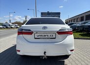 Toyota Corolla Sedan / Limuzína 1,6 l 97 kw