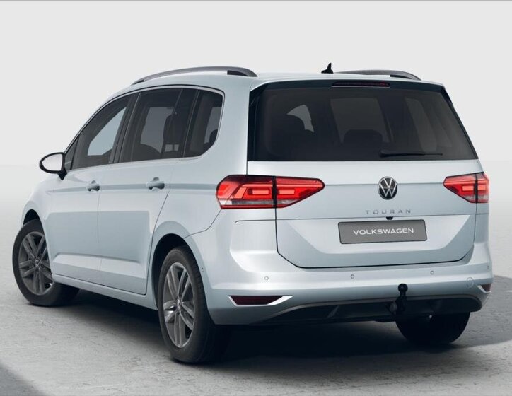 Volkswagen Touran 7