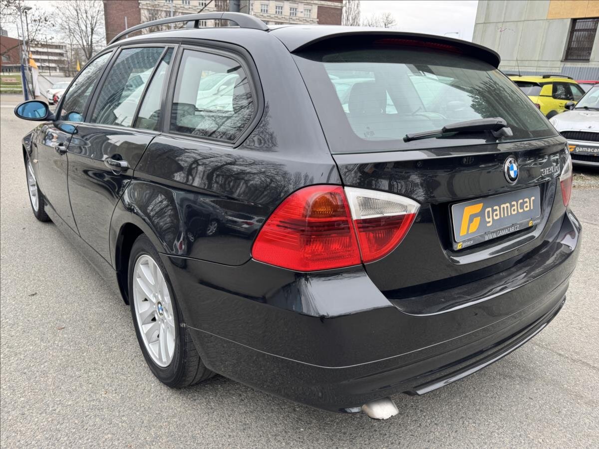 BMW Řada 3 Kombi 2,0 l 120 kw
