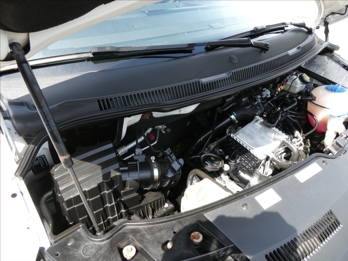 Volkswagen Transporter Skříň 2,0 l 75 kw