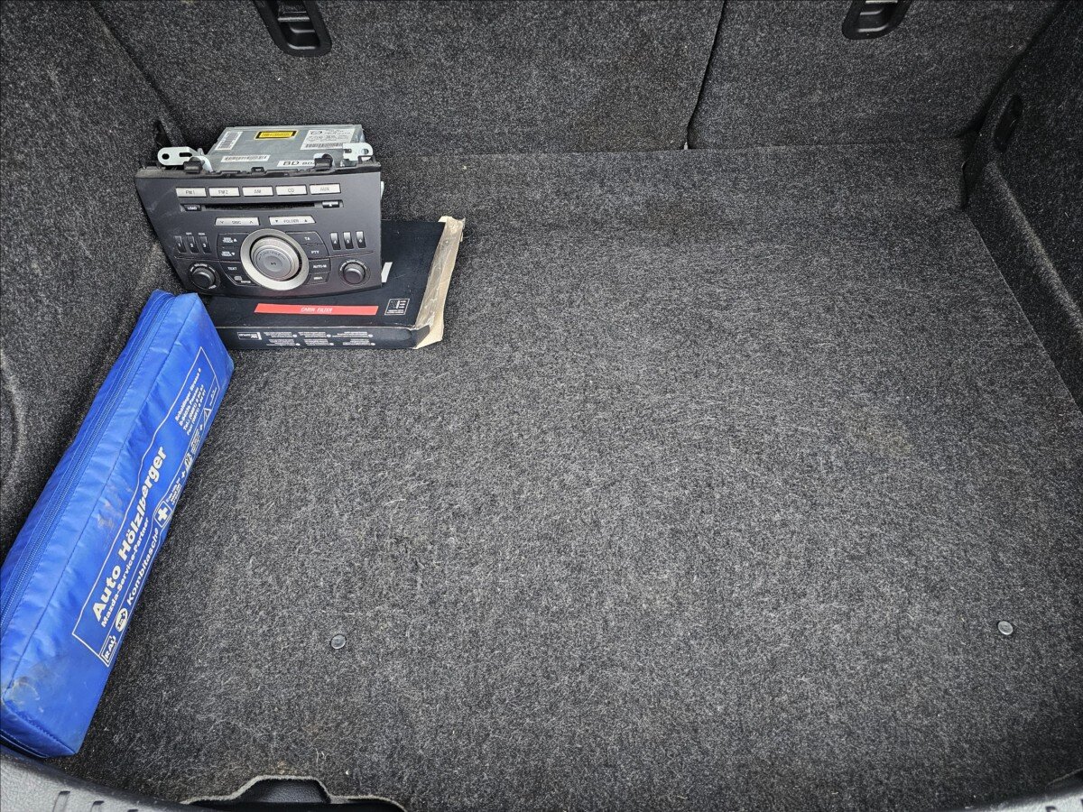 Mazda 3 Hatchback 1,6 l 77 kw