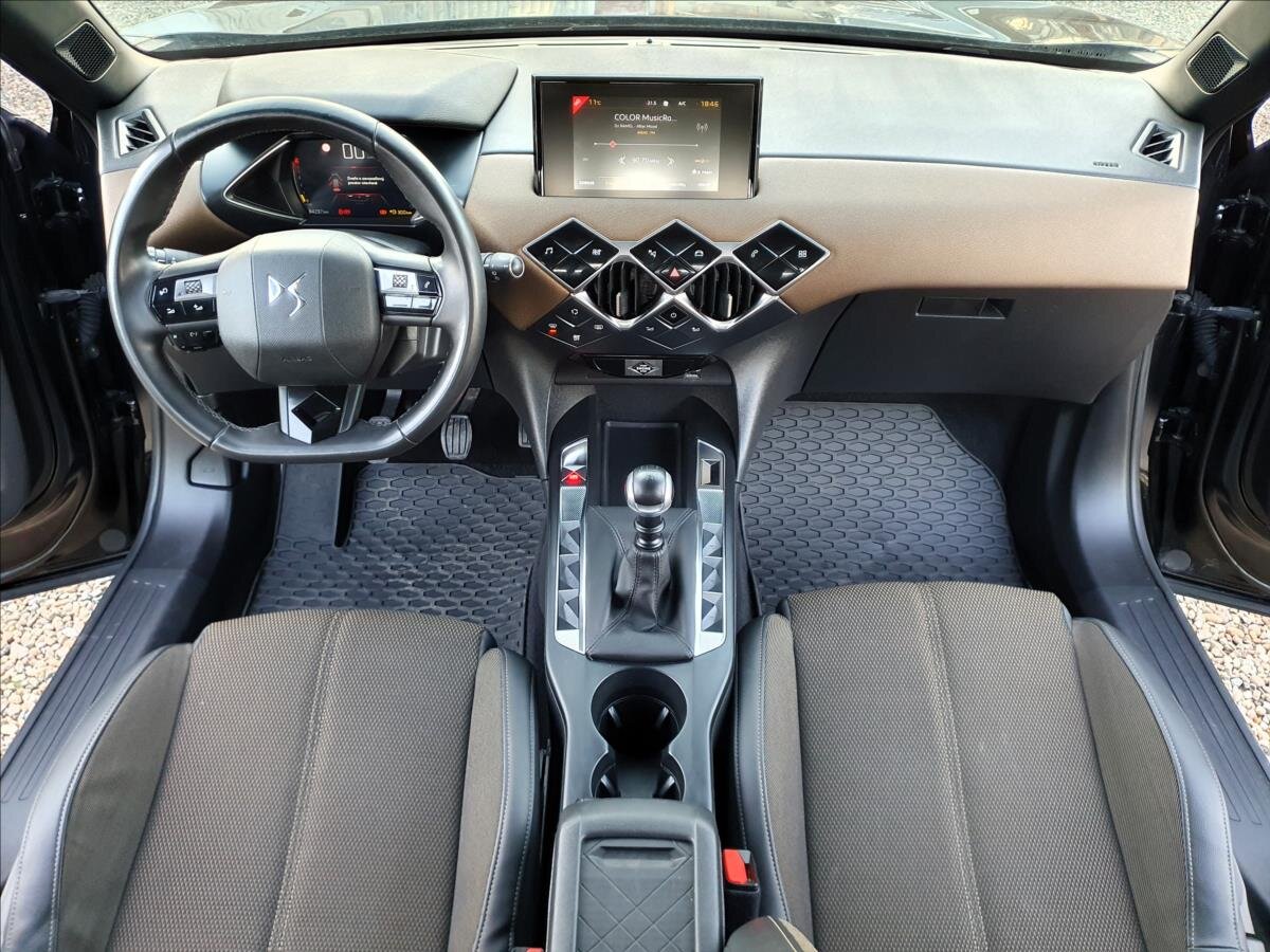 DS Automobiles DS3 Crossback SUV 1,5 l 75 kw