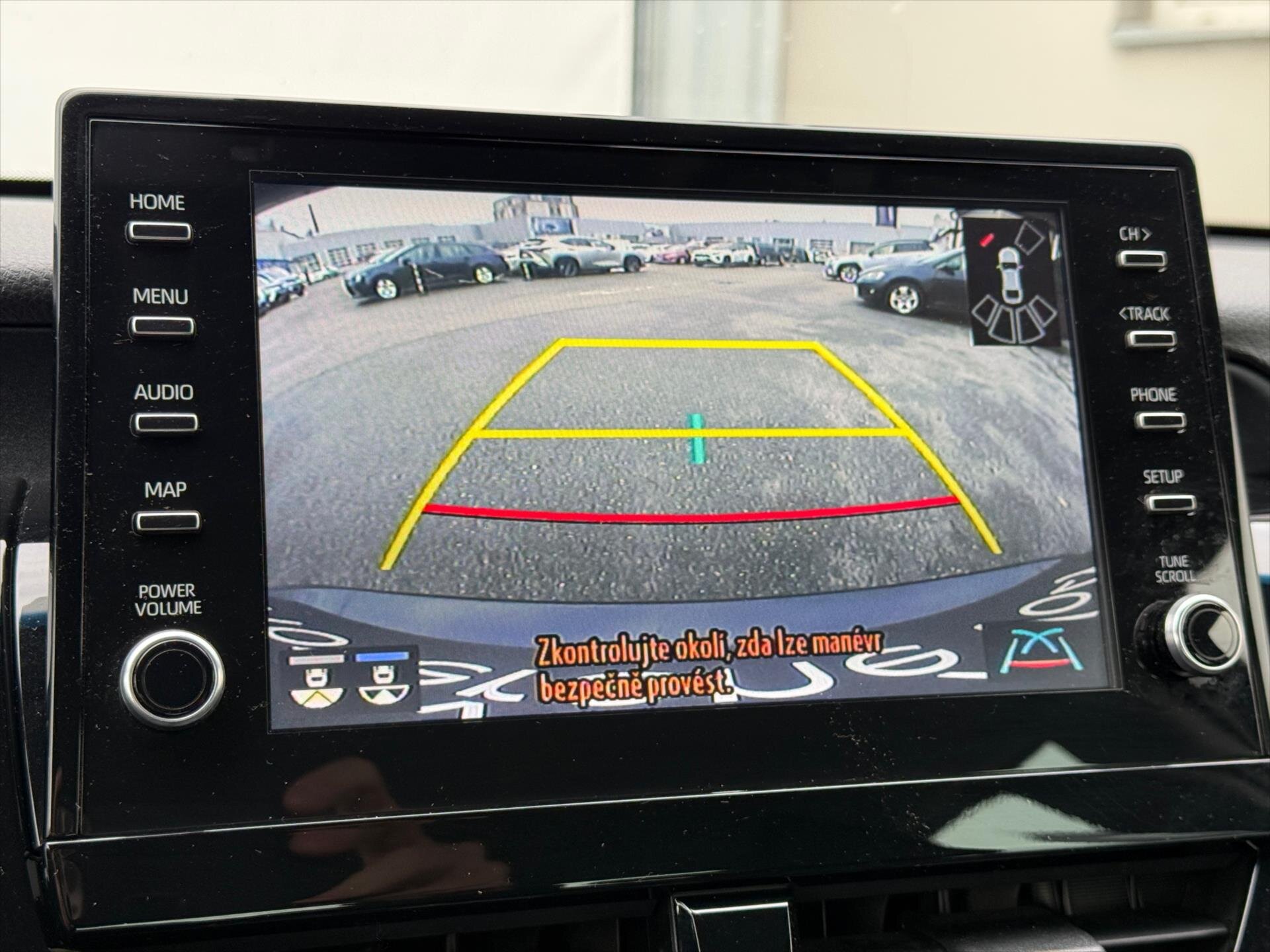 Toyota Camry Sedan / Limuzína 2,5 l 131 kw