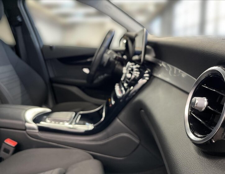 Mercedes-Benz GLC 17