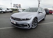 Volkswagen Passat Kombi 1,4 l 115 kw