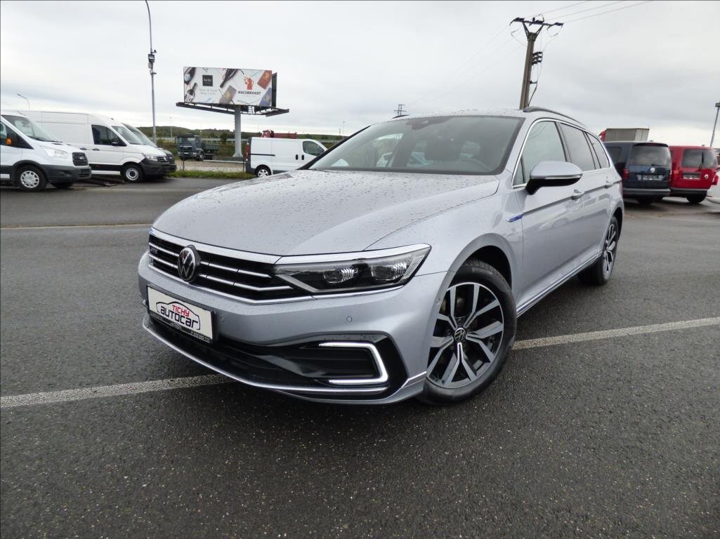 Volkswagen Passat Kombi 1,4 l 115 kw