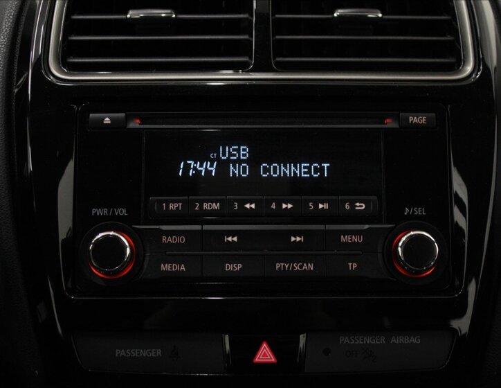 Mitsubishi ASX SUV / Terénní 1,6 l 86 kw