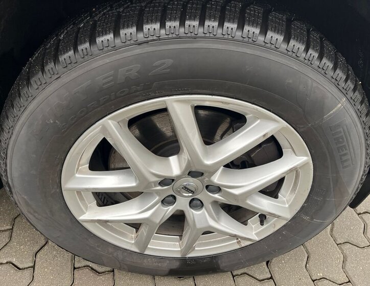 Volvo XC60 SUV 2,0 l 140 kw