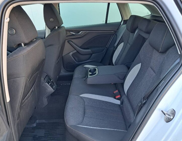 Škoda Scala Hatchback 1,0 l 85 kw