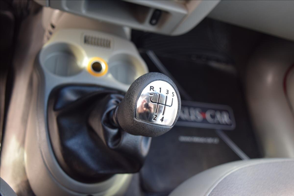 Renault Kangoo Kombi 1,1 l 55 kw