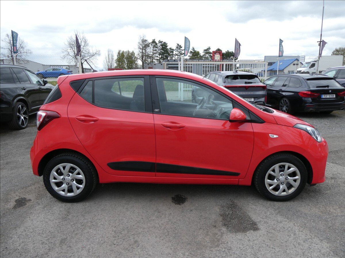 Hyundai i10 Hatchback 998,0 49 kw