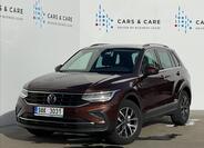 Volkswagen Tiguan 1